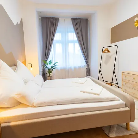 Lejlighed Stadtnatur Apartment Am Kuechwald - 2 Sz Mit Balkon, Waschmaschine, Streaming-Tv, Badewanne, Arbeitsplatz Chemnitz