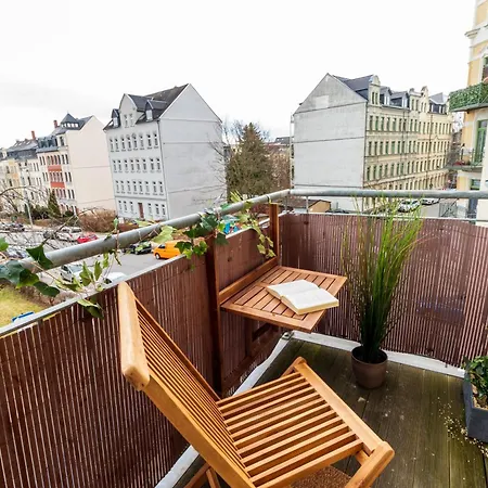 Stadtnatur Apartment Am Kuechwald - 2 Sz Mit Balkon, Waschmaschine, Streaming-Tv, Badewanne, Arbeitsplatz *