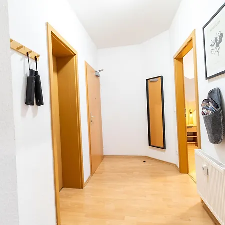 Stadtnatur Am Kuechwald - 2 Sz Mit Balkon, Waschmaschine, Streaming-tv, Badewanne, Arbeitsplatz