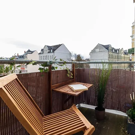 Stadtnatur Am Kuechwald - 2 Sz Mit Balkon, Waschmaschine, Streaming-tv, Badewanne, Arbeitsplatz شقة *